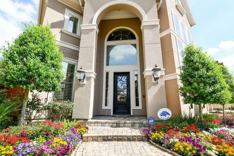 Tiny photo for 618 Yellow Tulip Trail, Houston, TX 77079 (MLS # 34621185)