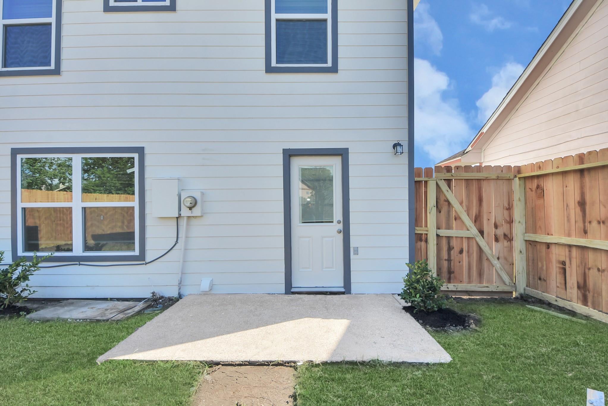 15141 Sheffield Terrace