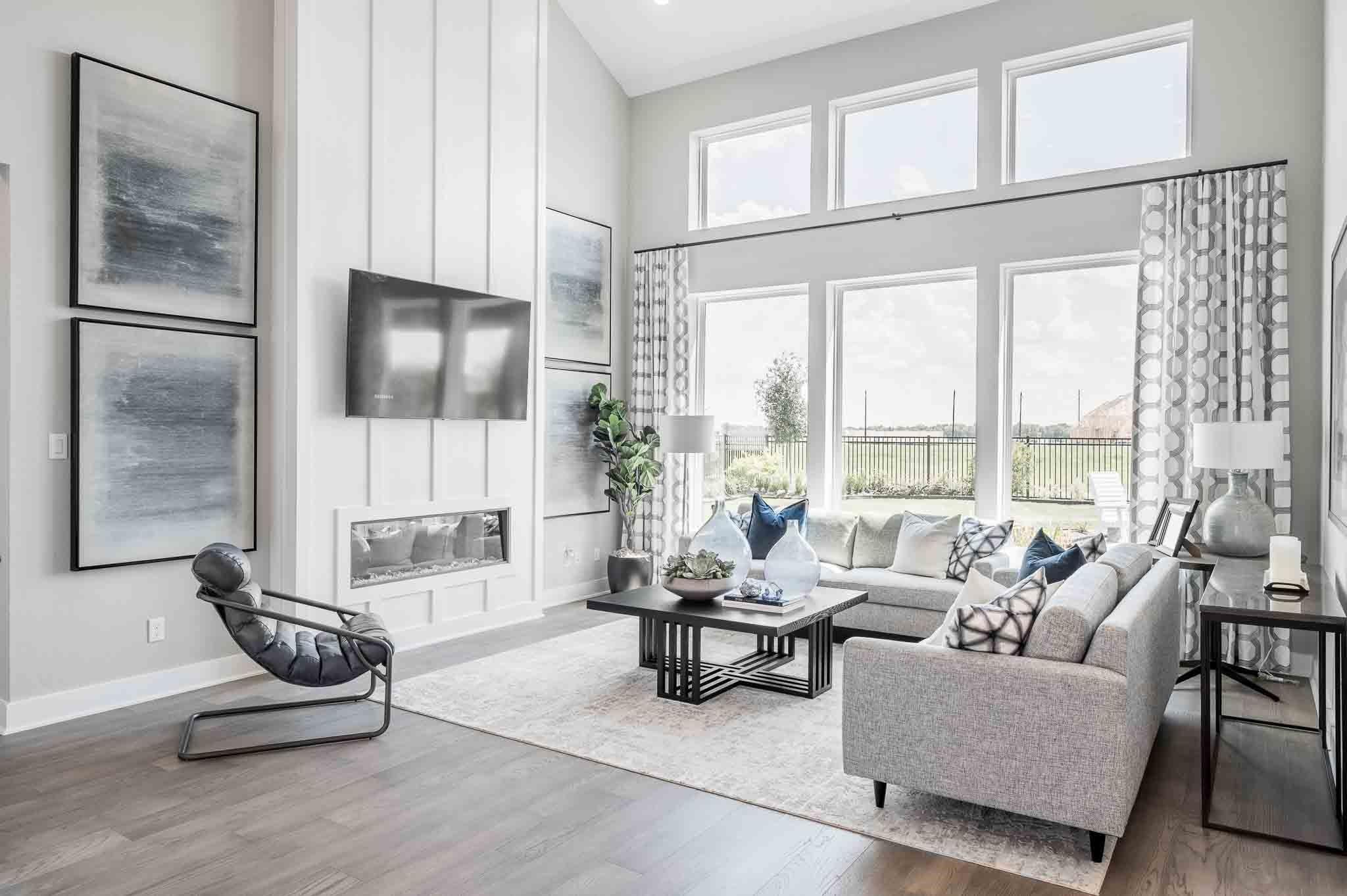 8034 Sunny Ridge Drive