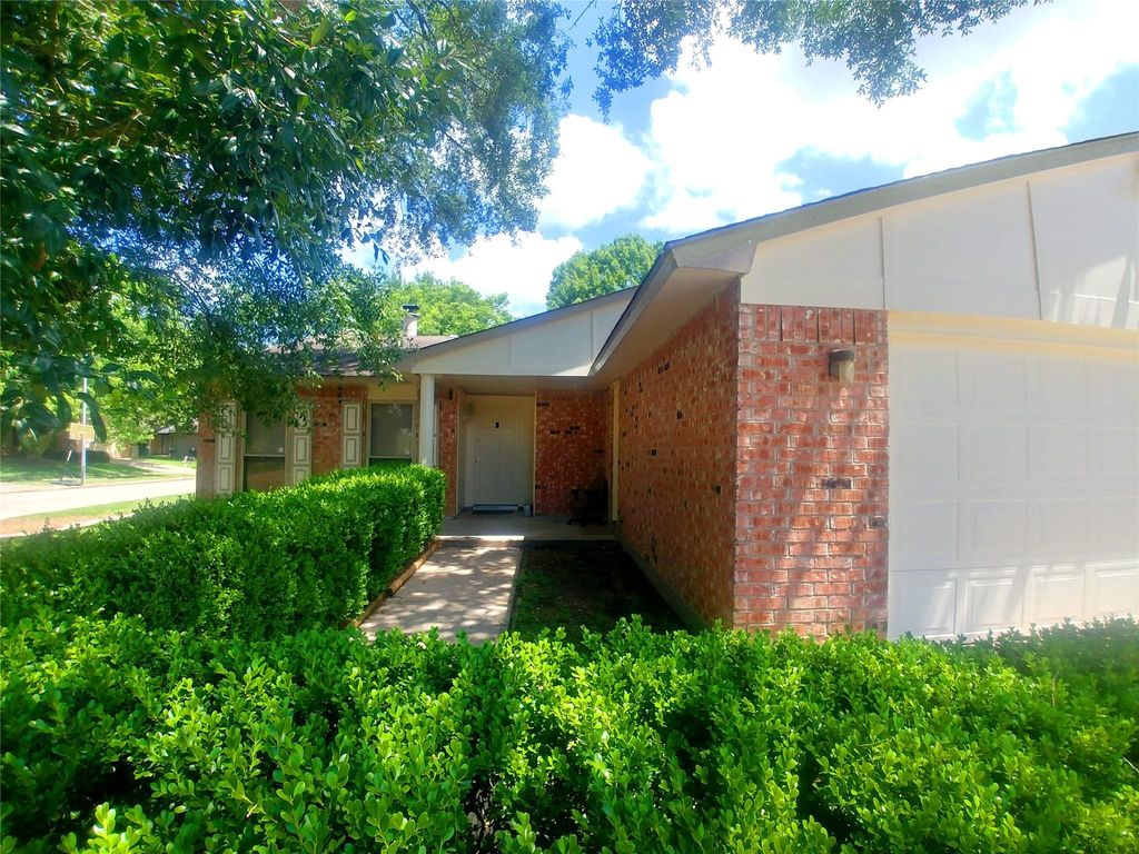 Photo of 24122 Rafter Three Drive, Hockley, TX 77447 (MLS # 42240232)