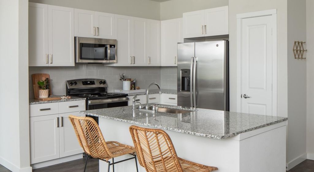 Photo of 12111 Main Street #12305, Houston, TX 77035 (MLS # 20628572)