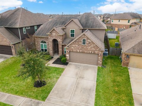 Photo of 2810 Verdant Spring Trail, Katy, TX 77493 (MLS # 57946442)