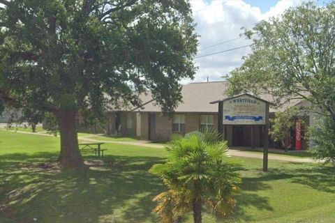 Photo of 815 E Russell Ave, Other, LA 70591 (MLS # 14065100)