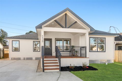 5420 Pease Street Houston TX 77023