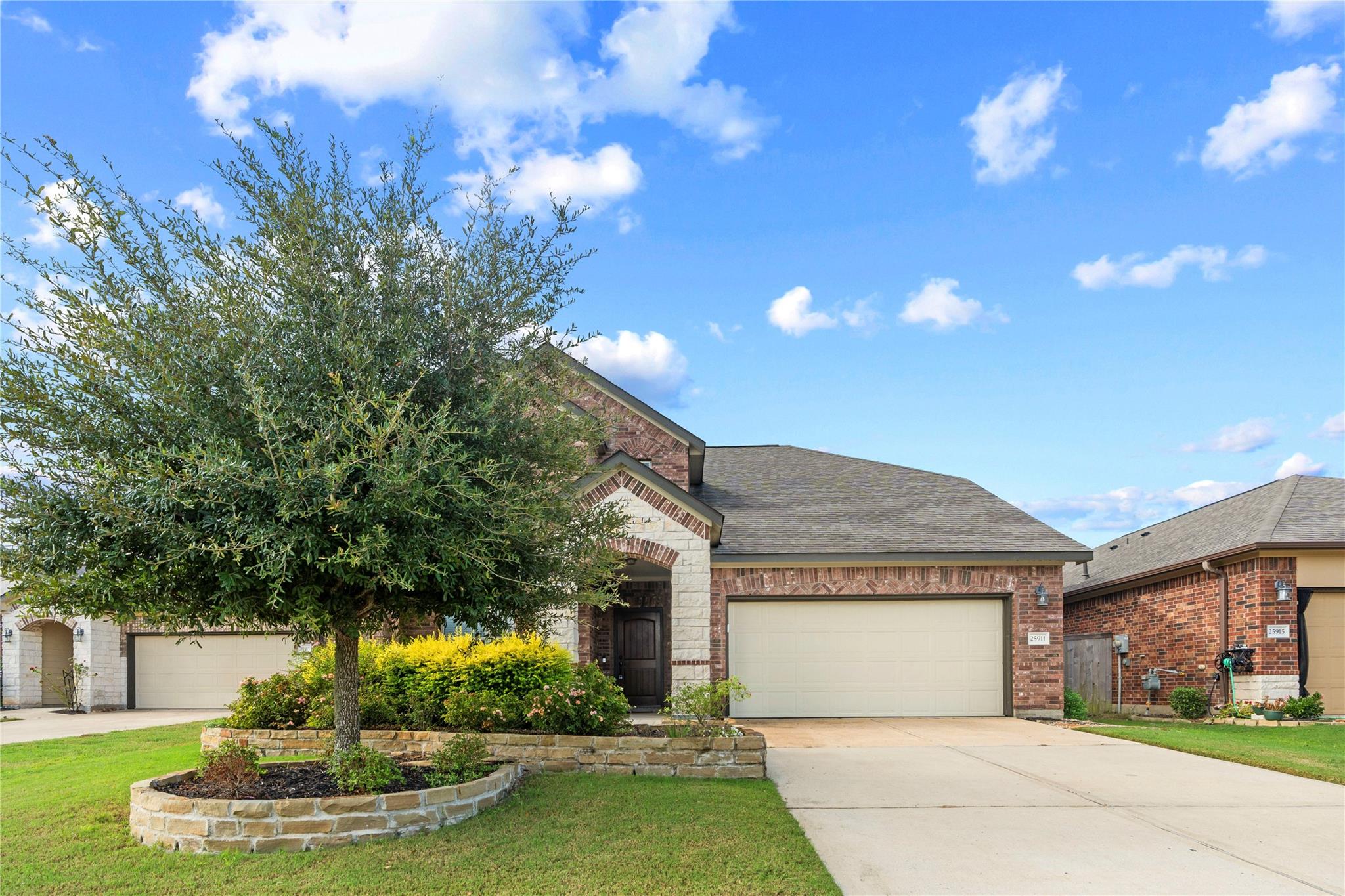 25911 Rose Frost Court