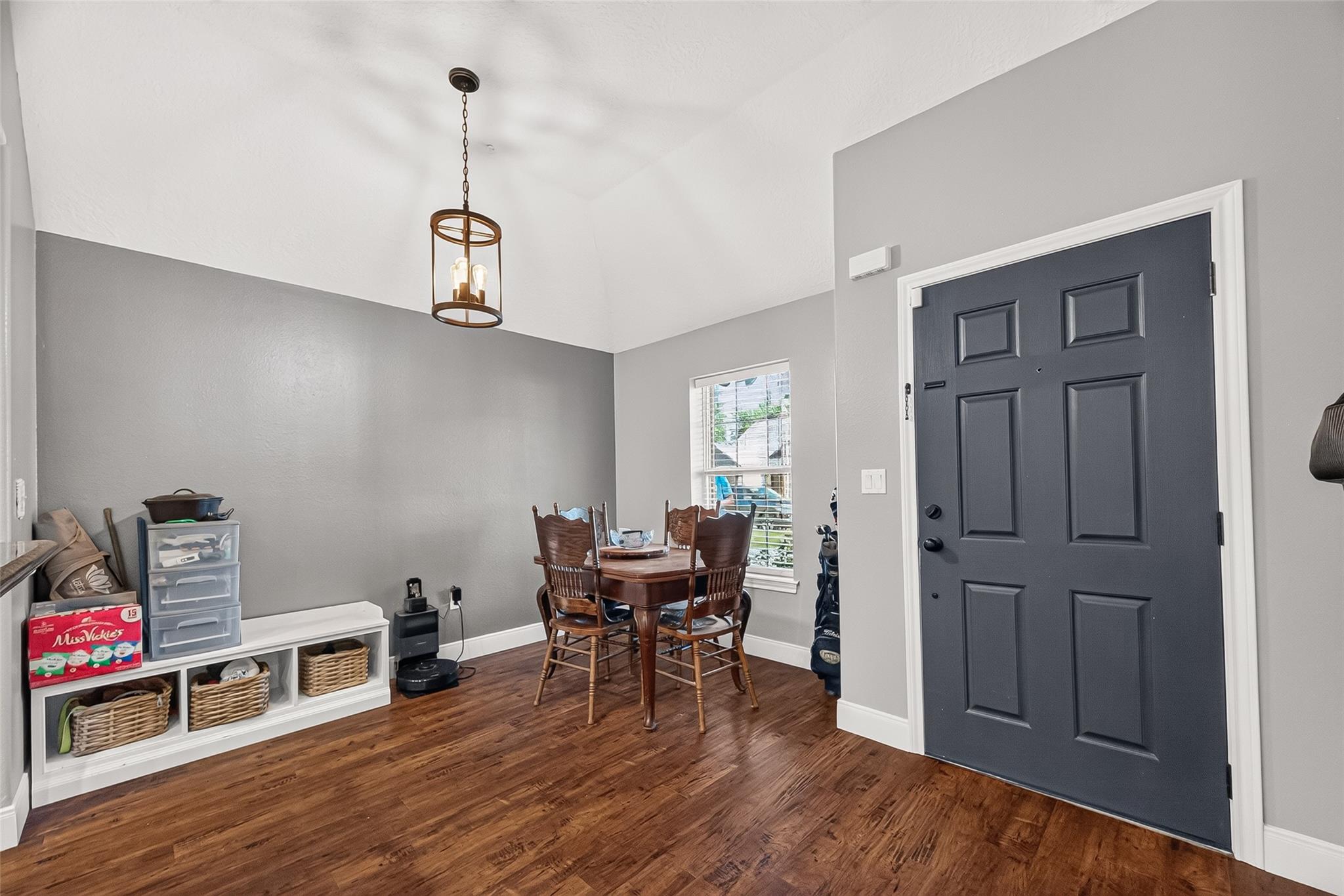 720 Springwood Drive