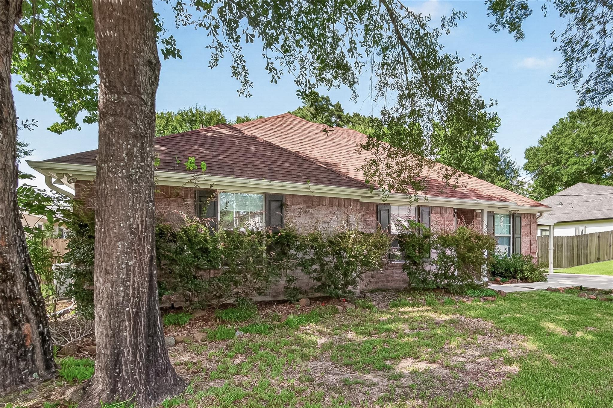 720 Springwood Drive