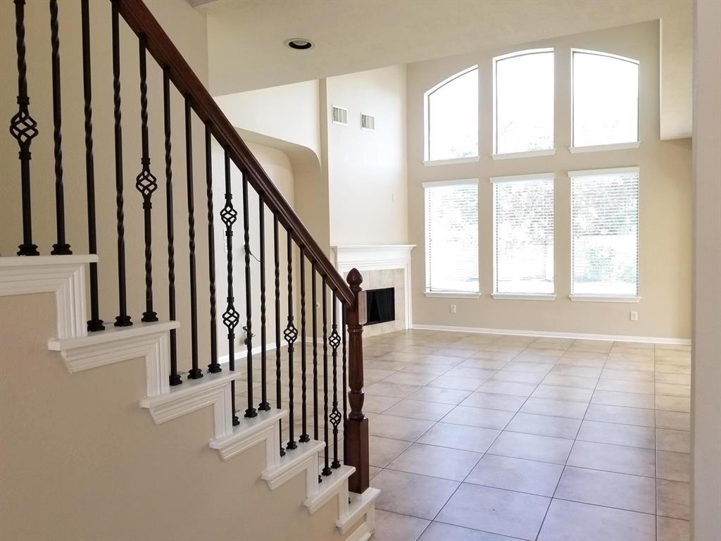 25406 Archdale Court