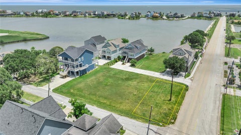 Photo of 0 Hall Street, Lot 5, Seabrook, TX 77586 (MLS # 87923769)