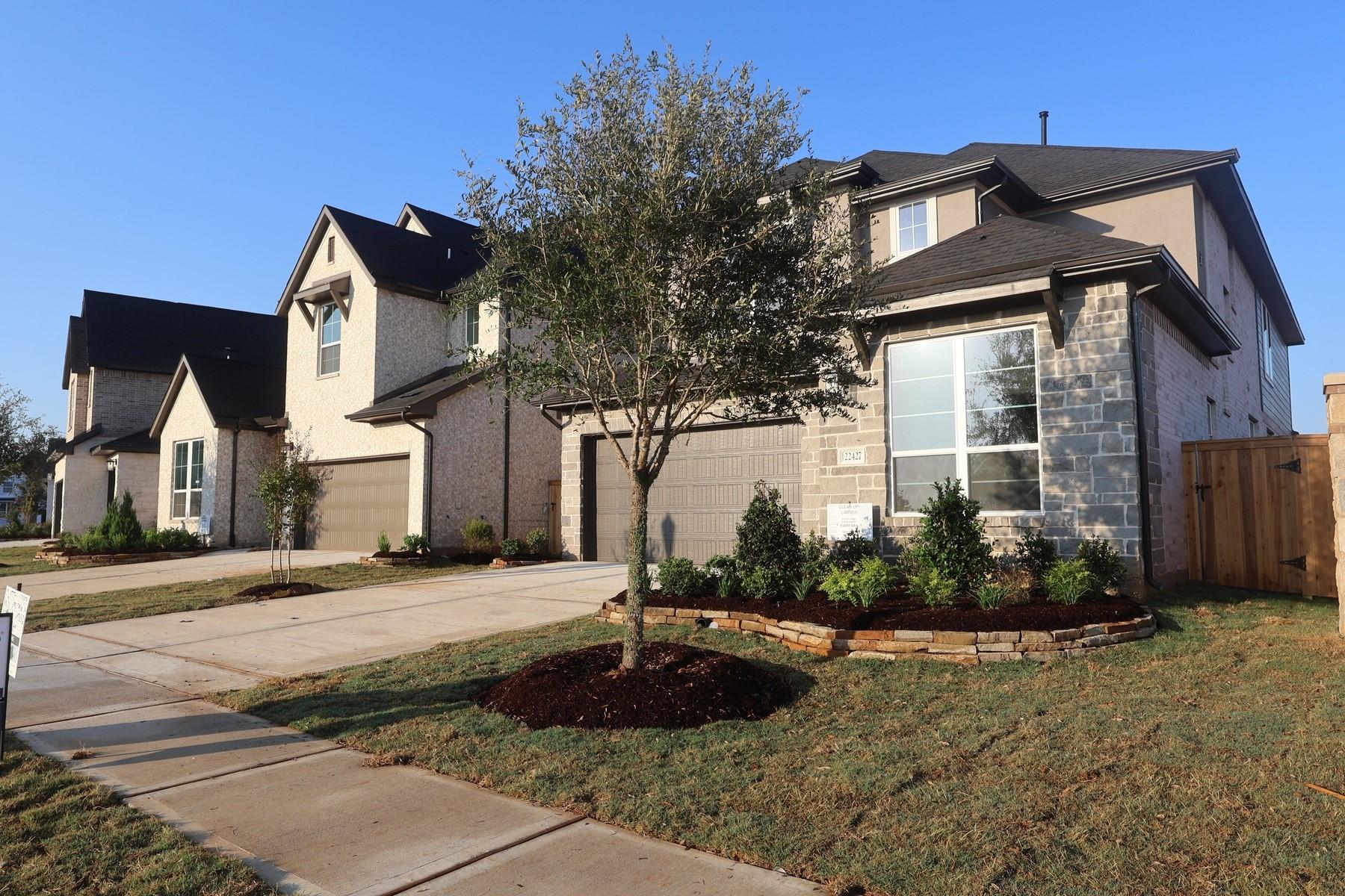 22427 Topaz Harbor Lane