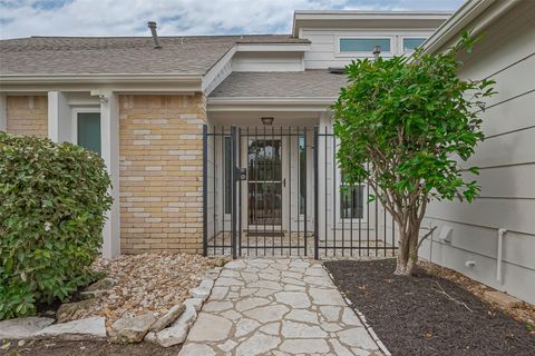 Photo of 14811 El Miranda Drive, Houston, TX 77095 (MLS # 45555195)