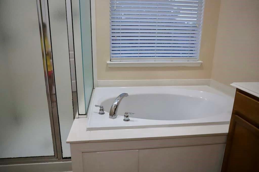 7407 Saxon Hill Lane