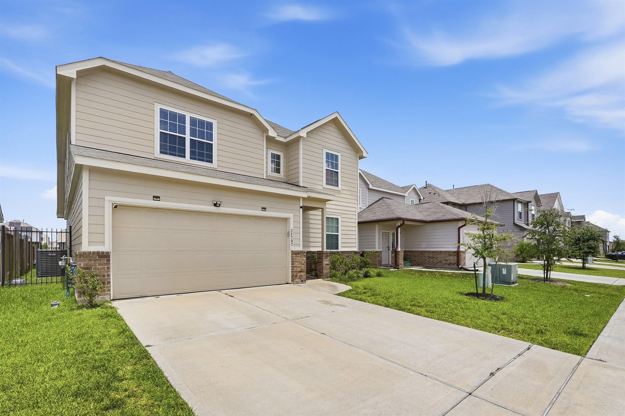 24702 Bastiani Canvas Lane