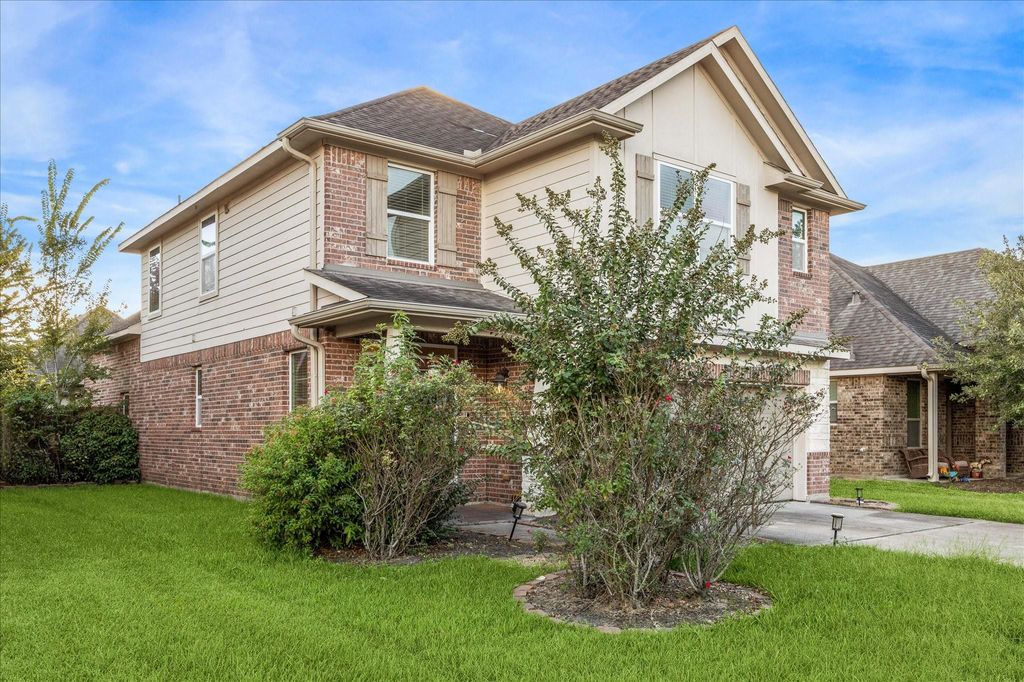 Photo of 1310 Ainsley Way Drive, Pearland, TX 77581 (MLS # 39254893)