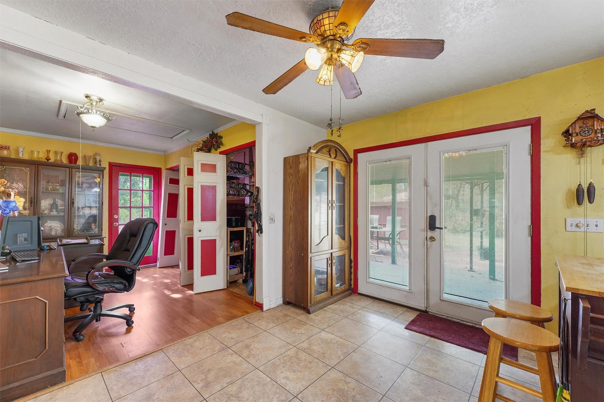 501 Woodridge Drive