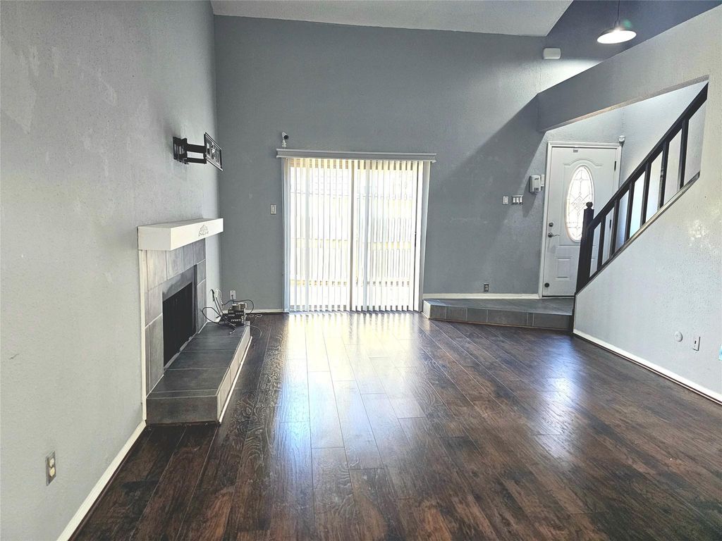 Photo of 3566 Ocee Street, Houston, TX 77063 (MLS # 34826527)