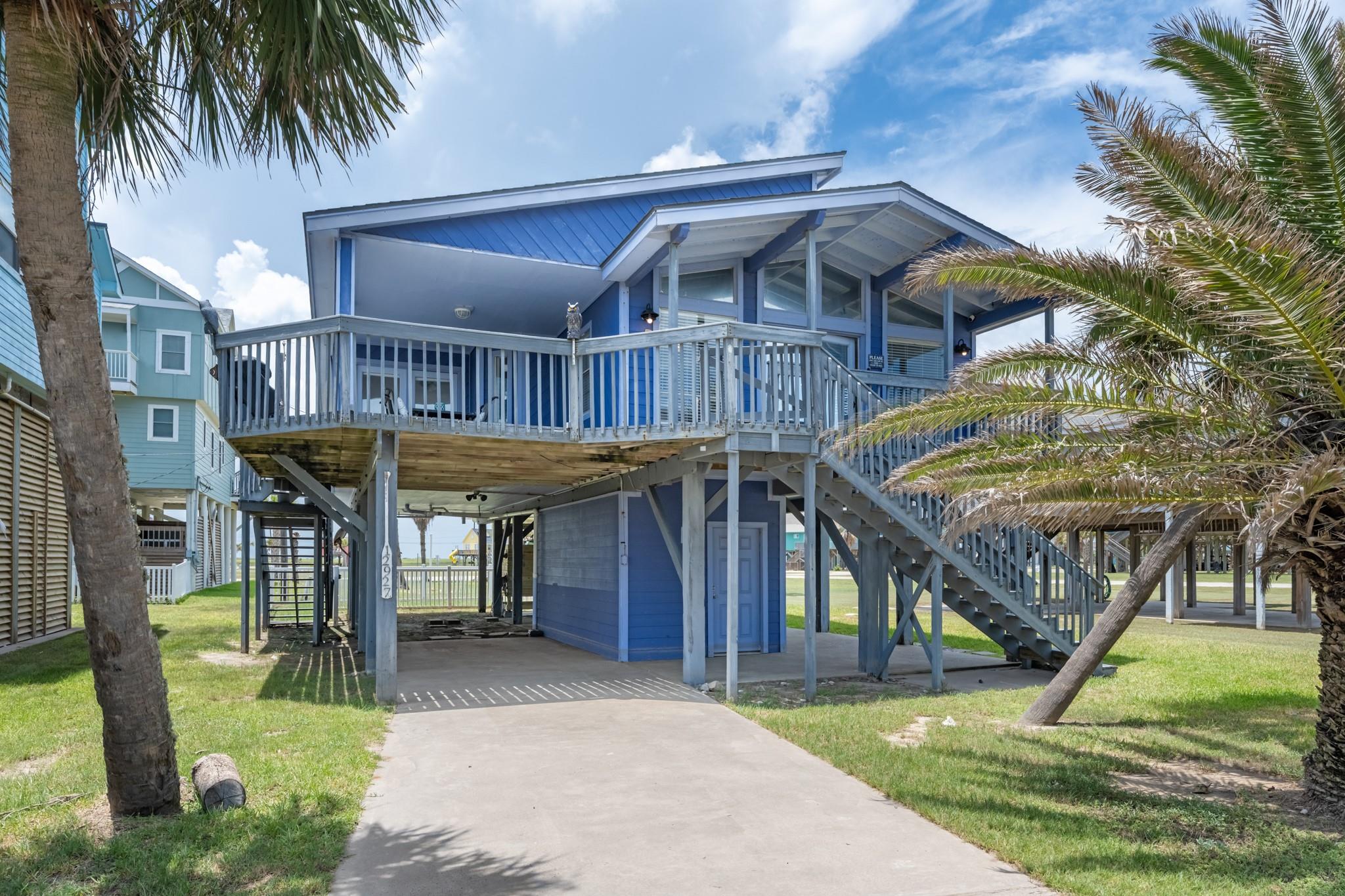 12927 Buccaneer Parkway