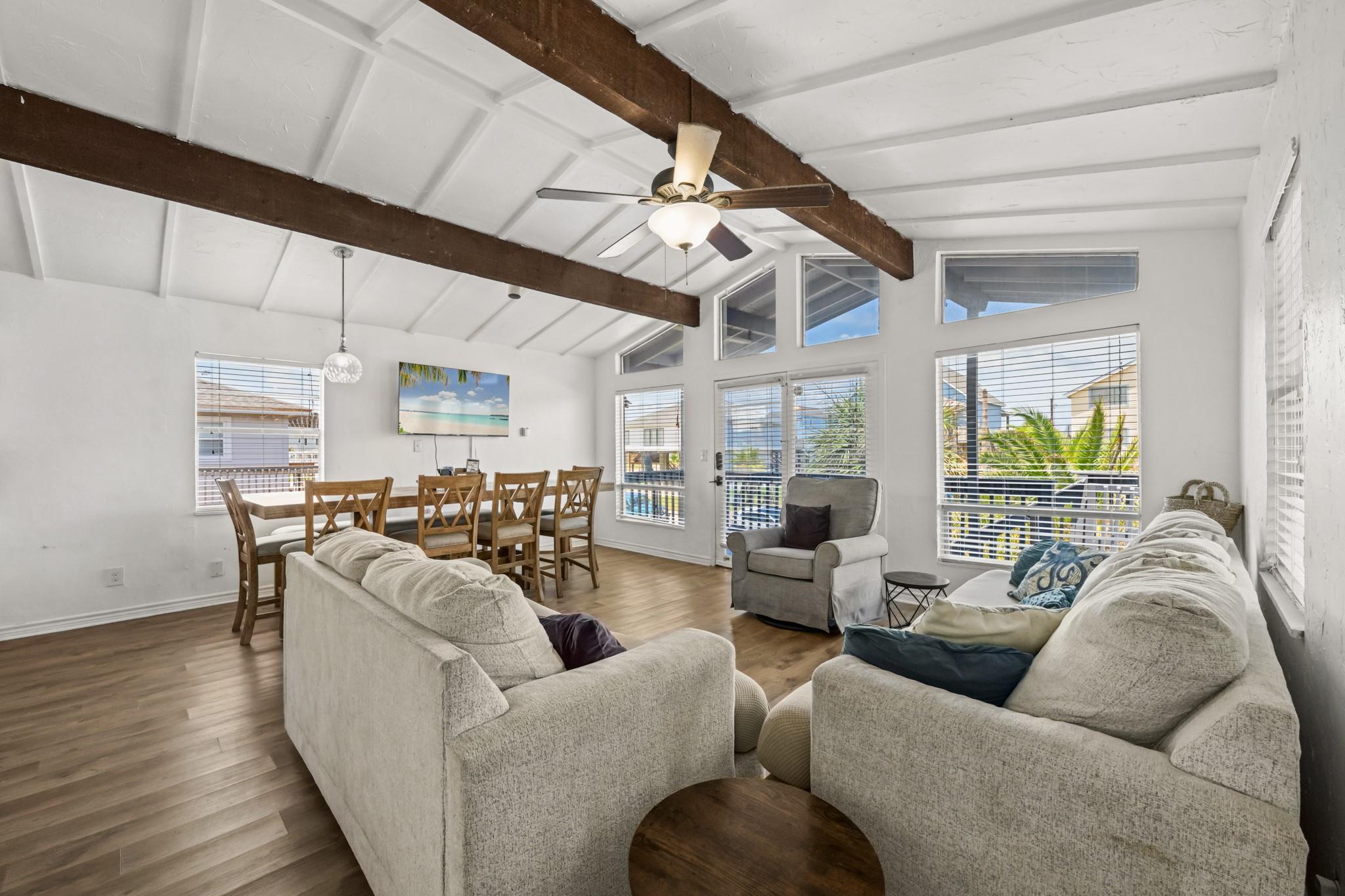 12927 Buccaneer Parkway