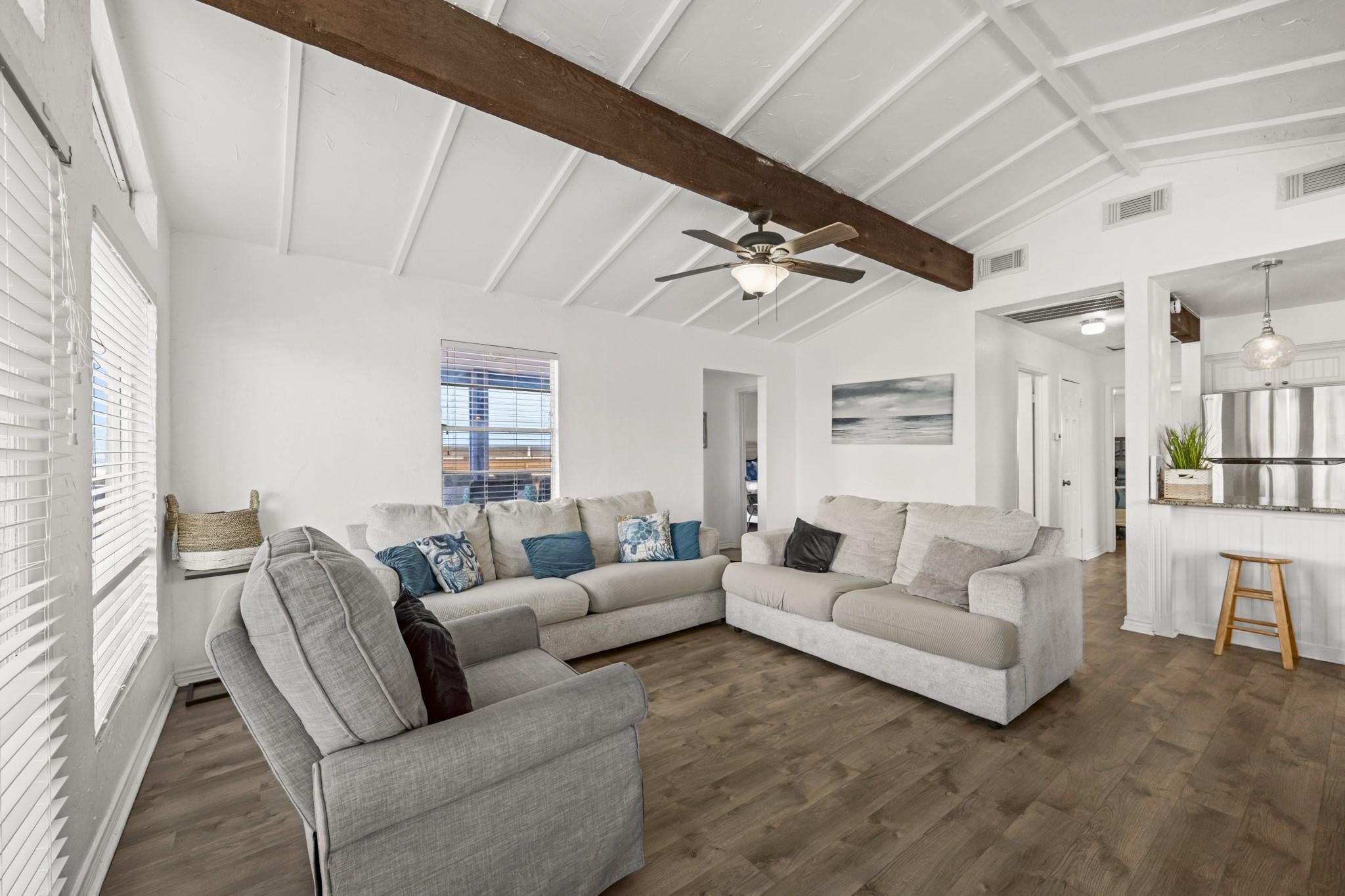 12927 Buccaneer Parkway