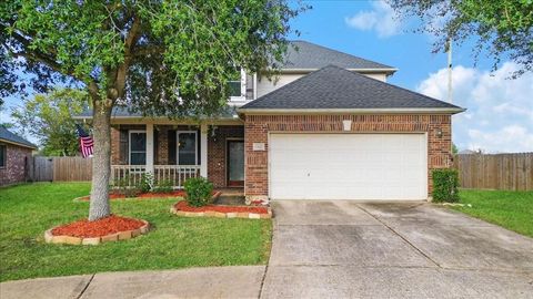 Photo of 1202 Collier Point Lane, Fresno, TX 77545 (MLS # 2935655)