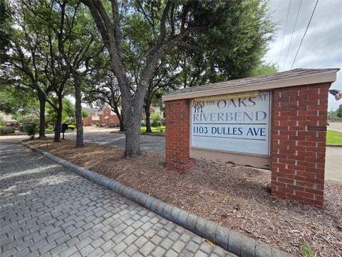 Townhouse For Sale - 1103 Dulles Avenue #1402<br/> Stafford, TX 77477