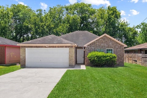Photo of 5317 Tommye Street, Houston, TX 77028 (MLS # 96129569)
