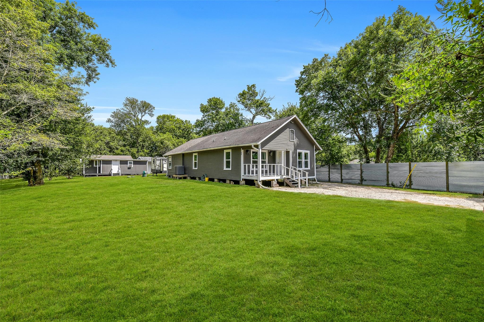 9705 Sandy Lane