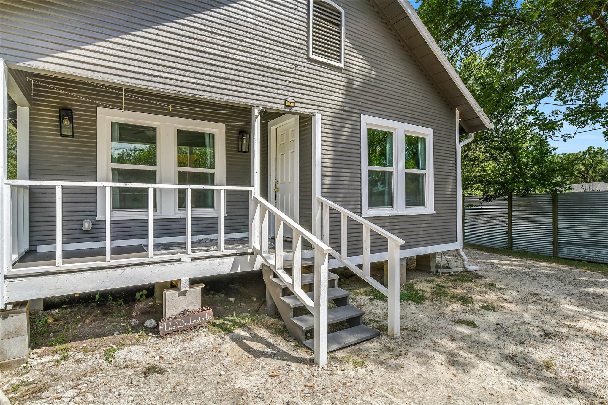 9705 Sandy Lane