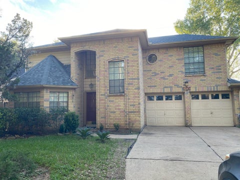 Photo of 2426 Lakefield Way, Sugar Land, TX 77479 (MLS # 61420183)
