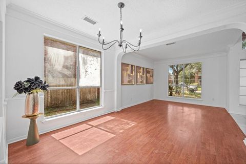 Tiny photo for 13623 Country Green Court, Houston, TX 77059 (MLS # 87433132)