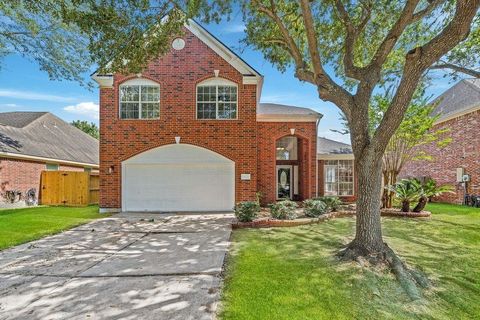 Photo of 13623 Country Green Court, Houston, TX 77059 (MLS # 87433132)