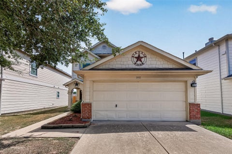 Photo of 18111 Shallow Leaf Lane, Cypress, TX 77433 (MLS # 17227302)