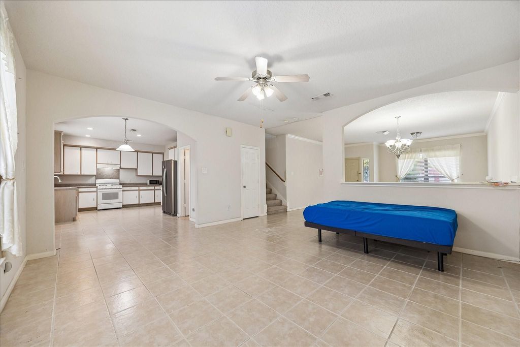 Photo of 13110 S Bellaire Estates Drive, Houston, TX 77072 (MLS # 36248683)