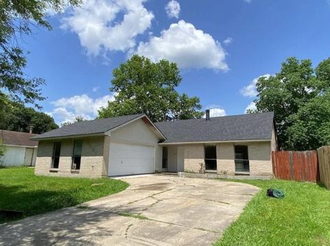 Photo of 22706 Hawkwood Drive, Spring, TX 77373 (MLS # 25666904) Photo of 22706 Hawkwood Drive, Spring, TX 77373 (MLS # 25666904)