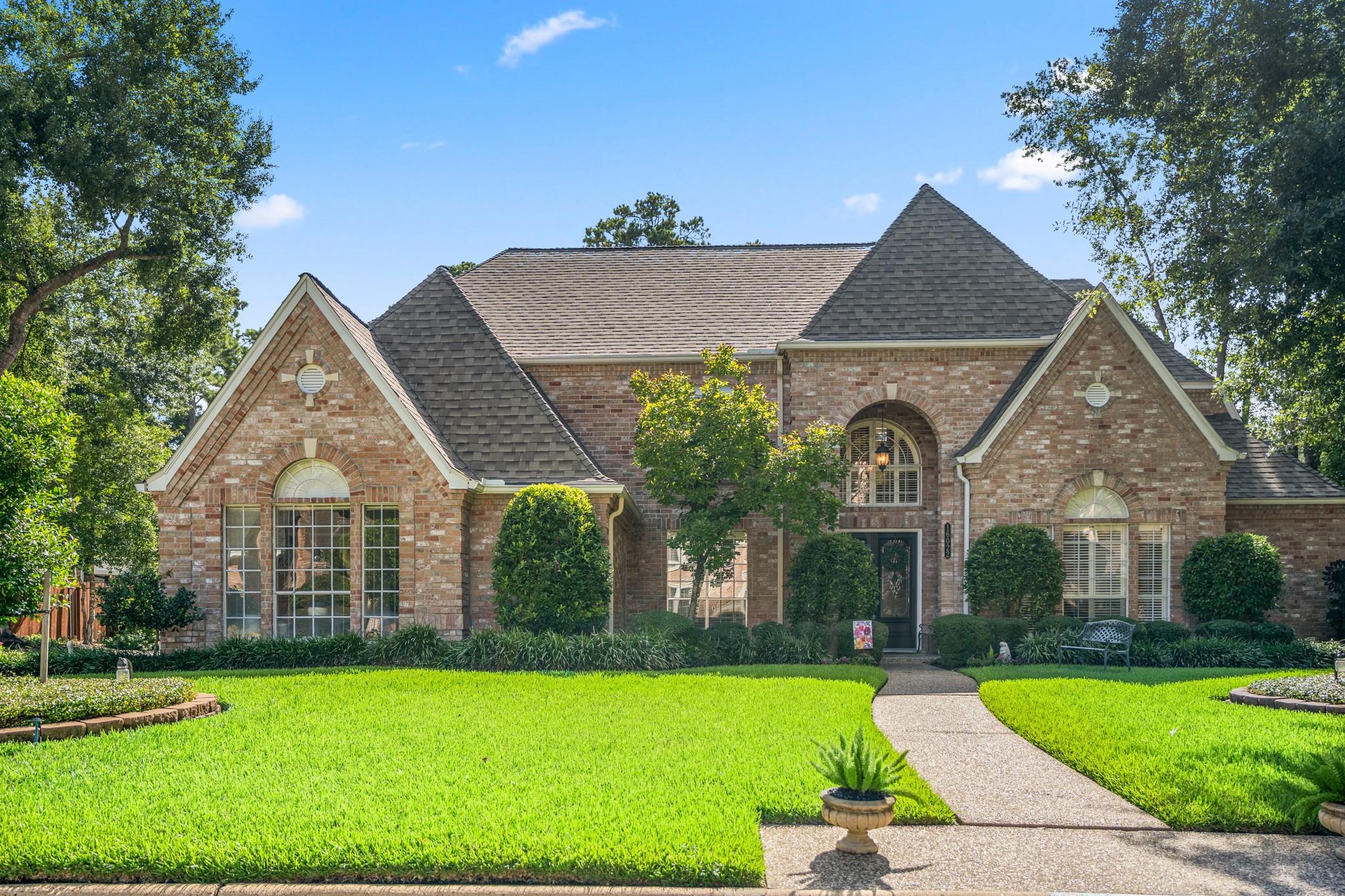 16022 Stewarts Grove Drive