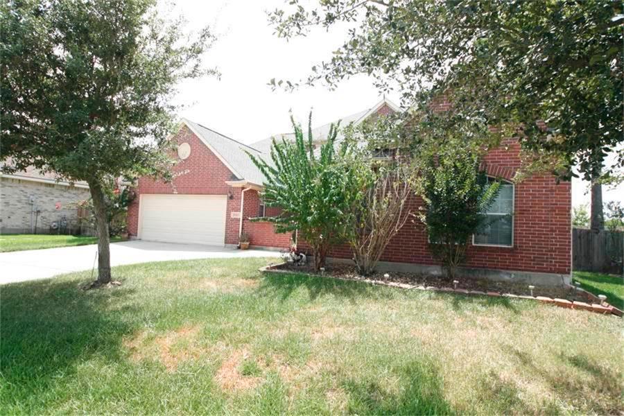 19415 Countryroad Drive