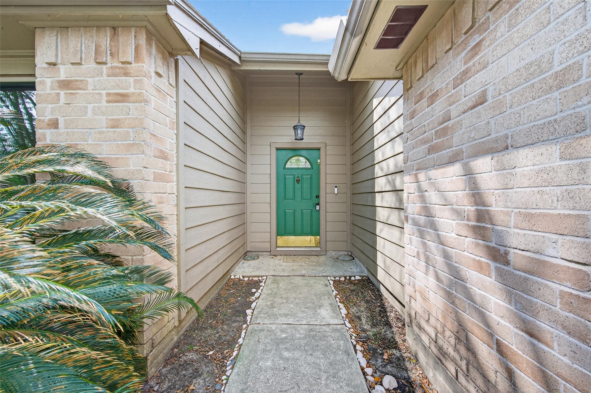 21315 Meadowhill Drive