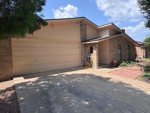 Homes For Rent - 15602 Camino Del Sol Drive<br/> Houston, TX 77083