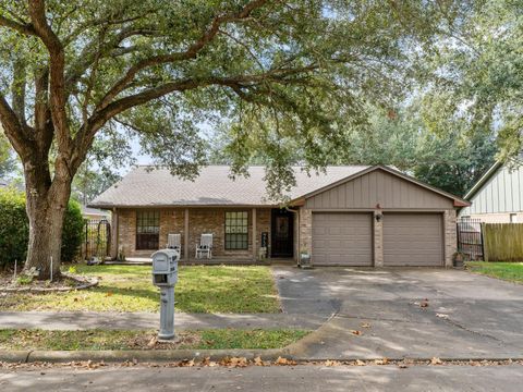 Photo of 4 Abalone Street, Bay City, TX 77414 (MLS # 94132774)