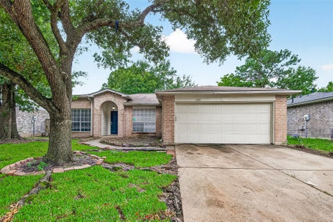 Homes For Sale - 28811 Stapleford Street<br/> Spring, TX 77386
