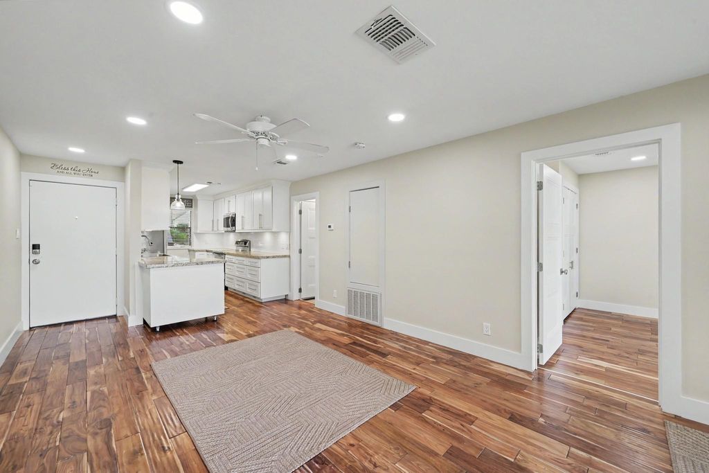 Photo of 3900 Aspen Drive #A105, Montgomery, TX 77356 (MLS # 29752117)