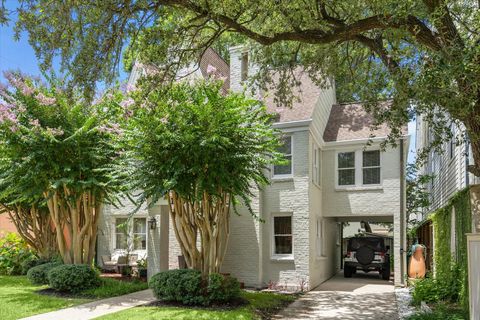 Photo of 1656 Norfolk Street, Houston, TX 77006 (MLS # 71184789)