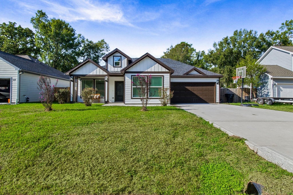 Photo of 404 Candlelight Lane, Livingston, TX 77351 (MLS # 84590908)