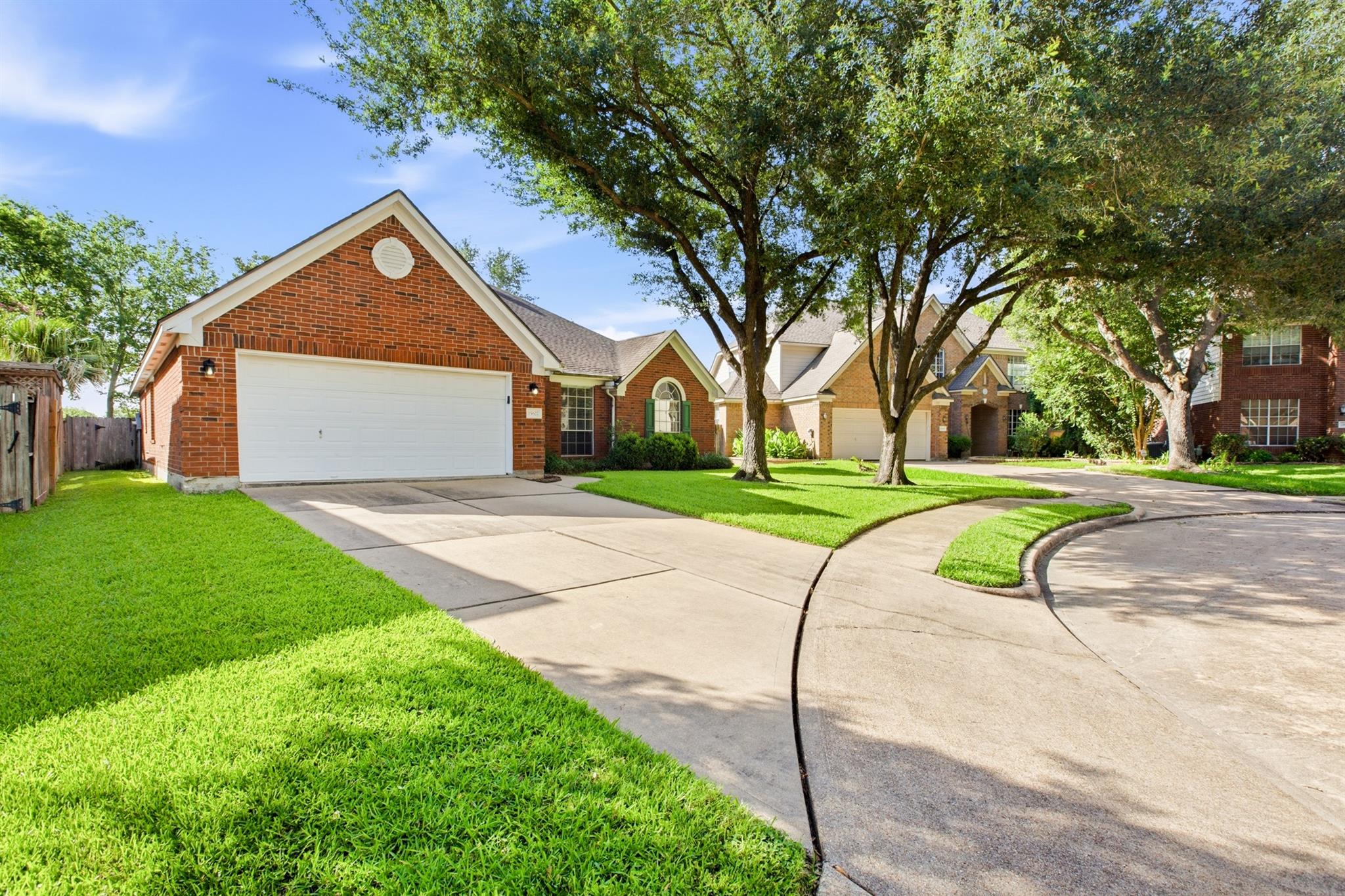 15627 Oakworth Court