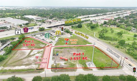 Photo of 1 W Airport Boulevard, Houston, TX 77071 (MLS # 13574806)