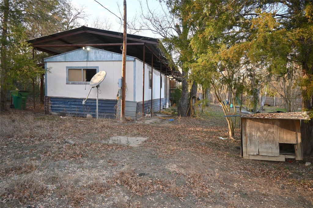 Photo of 432 Northwood Circle, Rockdale, TX 76567 (MLS # 81255603)