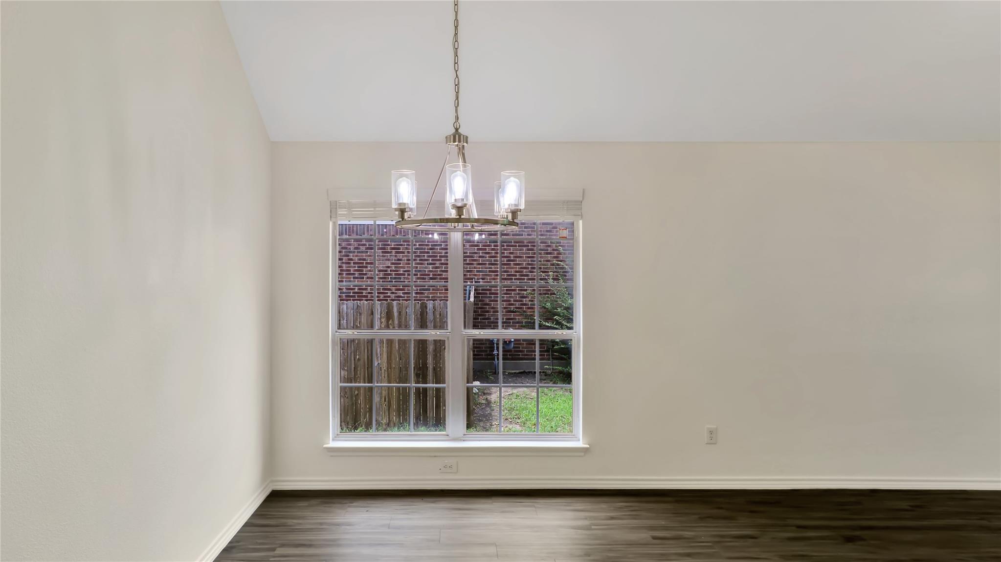 1106 Eastbrook Drive
