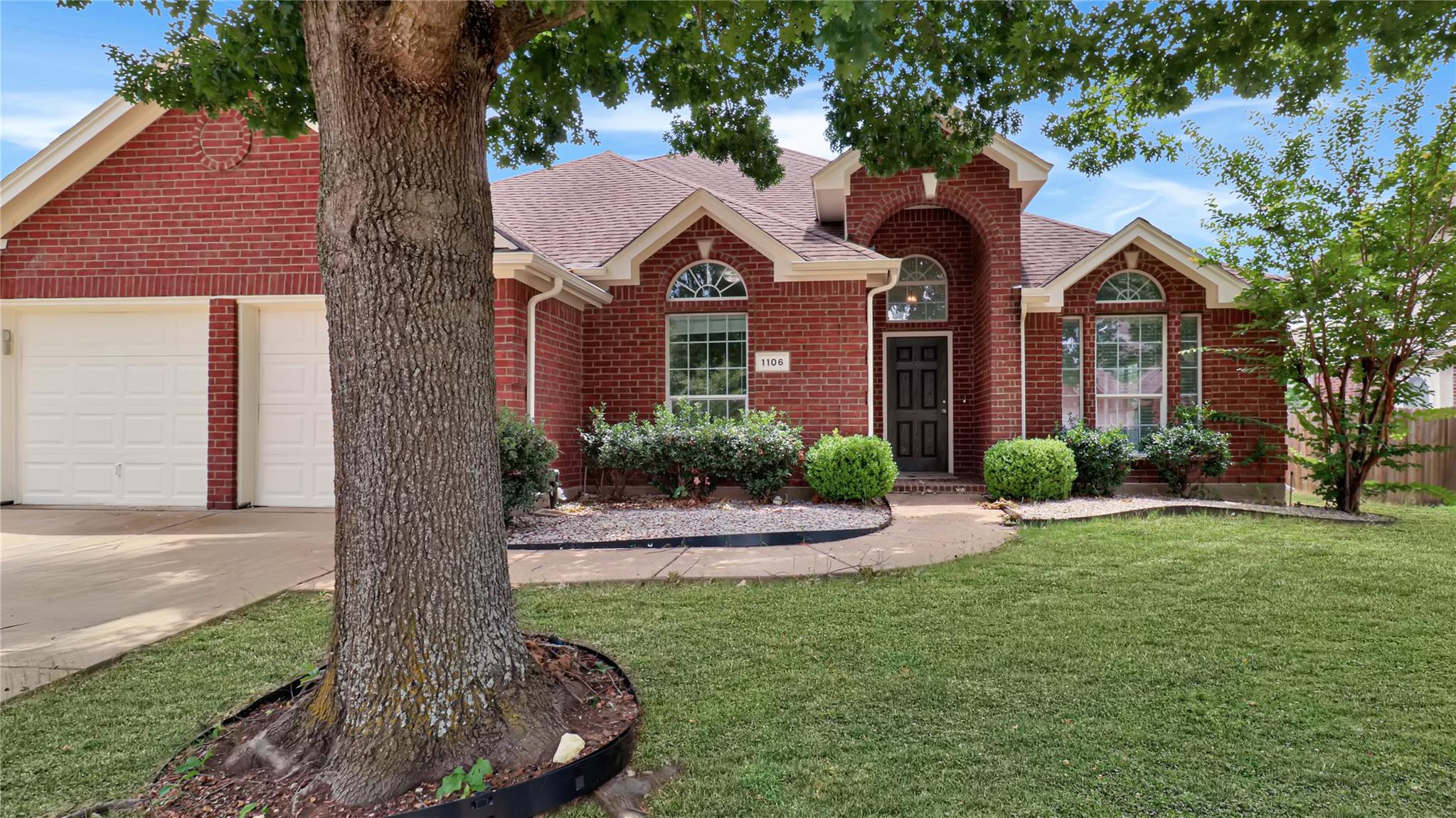 1106 Eastbrook Drive