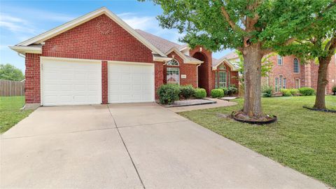 Photo of 1106 Eastbrook Drive, Glenn Heights, TX 75154 (MLS # 46920034)