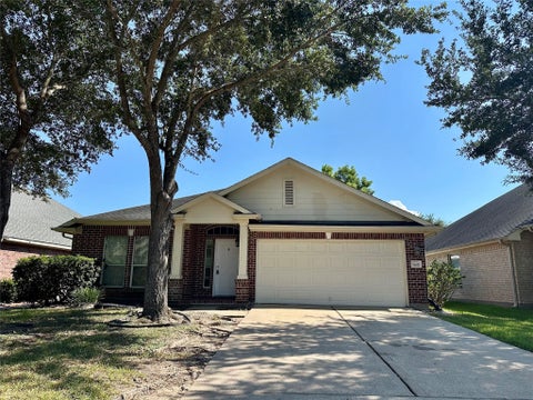 Photo of 19011 Spring Meadows Lane, Richmond, TX 77407 (MLS # 22262453)